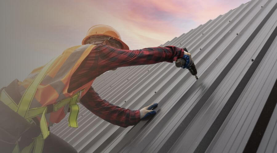 Professional residential roofers in Borden, IN